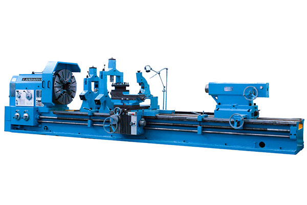 Conventional heavy duty lathe machine